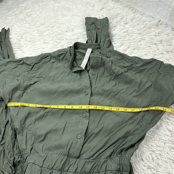 Lululemon Perfectly Poised Jumpsuit Grey Sage - Picture 4 of 10